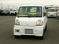 2000 Mitsubishi Minicab Truck U62T