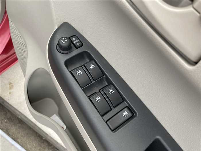 2016 Toyota Passo M700A (UW-69ad001bd944e)[18]