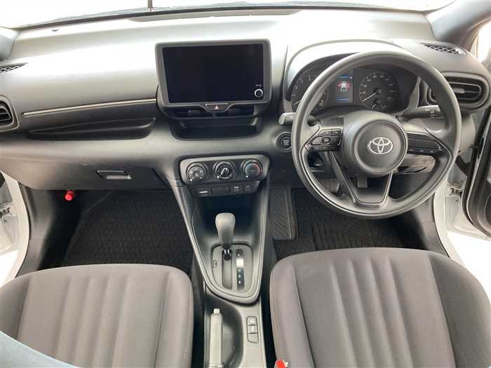 2024 Toyota Yaris 5BA-KSP210 (UW-695e1116bbe80)[15]