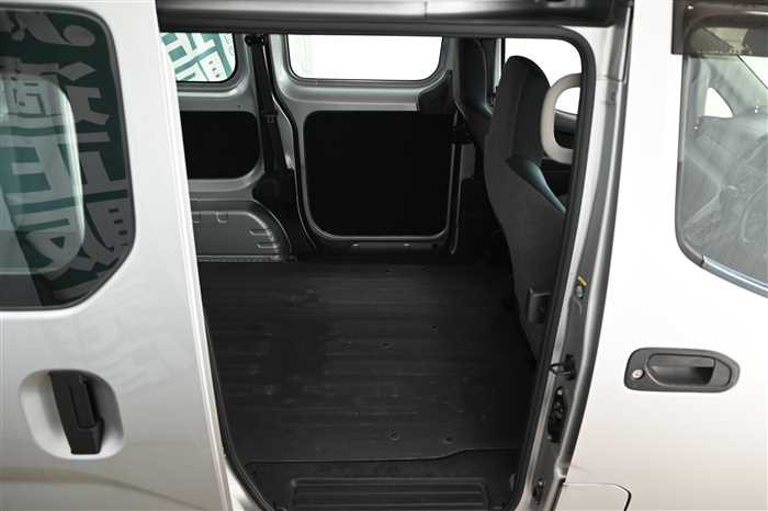 2016 Nissan NV200 Vanette DBF-VM20 (UW-6942691763882)[12]