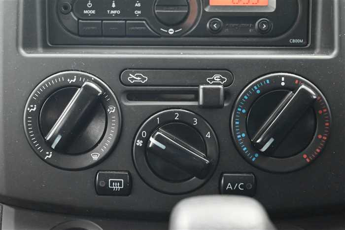 2016 Nissan NV200 Vanette DBF-VM20 (UW-6942691763882)[20]