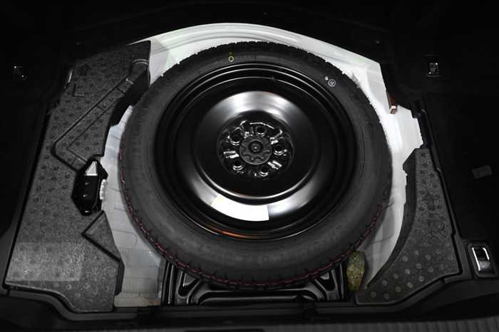 2015 Lexus GS Hybrid DAA-AWL10 (UW-69b2793dded60)[10]