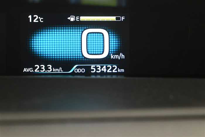 2018 Toyota Prius DAA-ZVW51 (UW-694660e7bfb16)[27]