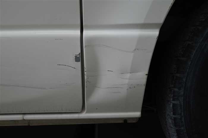 2018 Toyota Hiace Van CBF-TRH200V (UW-694660e7ce58f)[9]