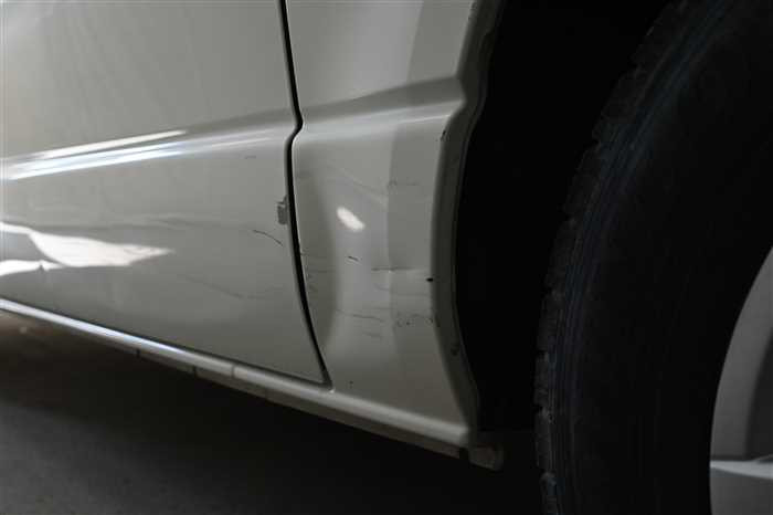 2018 Toyota Hiace Van CBF-TRH200V (UW-694660e7ce58f)[10]