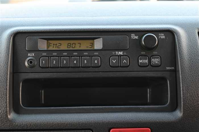 2020 Toyota Hiace Van QDF-GDH201V (UW-695e110485307)[19]