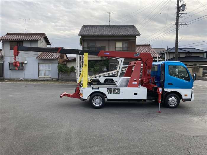 2017 Hino DUTRO TKG-XZU710M (UW-69b27931c32e4)[9]