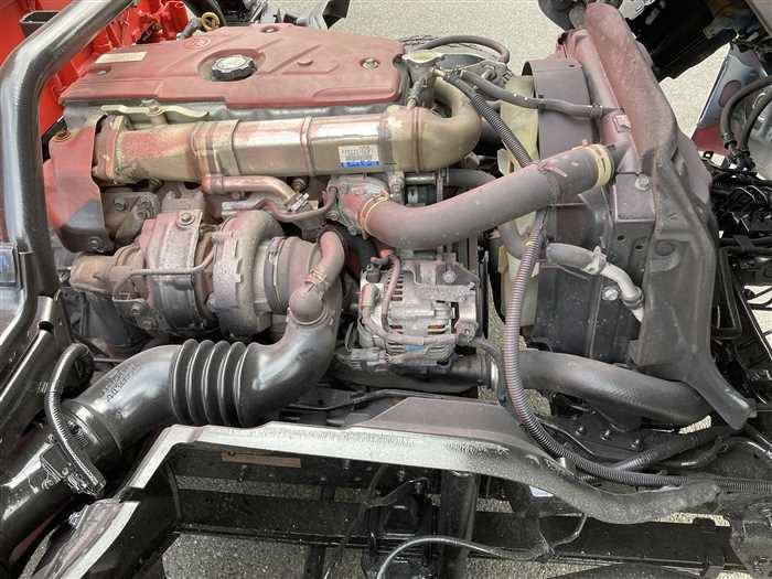 2017 Hino DUTRO TKG-XZU710M (UW-69b27931c32e4)[28]