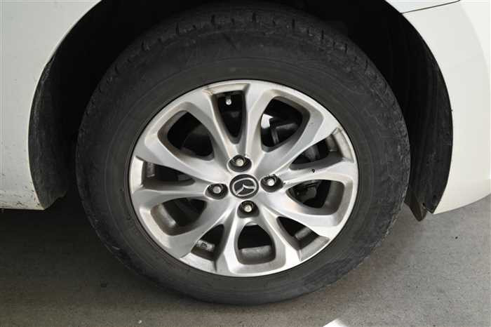 2015 Mazda Demio LDA-DJ5AS (UW-694660e97efba)[6]