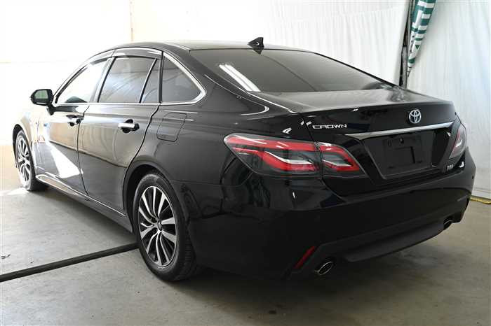 2019 Toyota Crown Hybrid 6AA-AZSH20 (UW-695e1105a3638)[3]