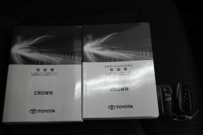 2019 Toyota Crown Hybrid 6AA-AZSH20 (UW-695e1105a3638)[26]