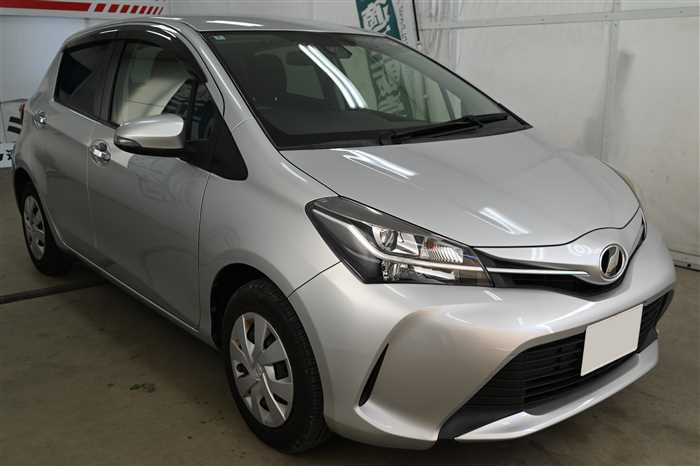 2016 Toyota Vitz DBA-KSP130 (UW-6942691eb0df9)[2]