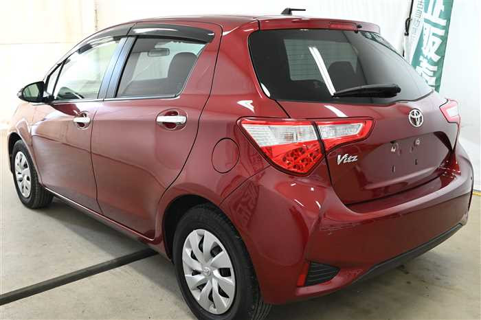 2018 Toyota Vitz DBA-NSP130 (UW-695cb8f5d99bd)[3]