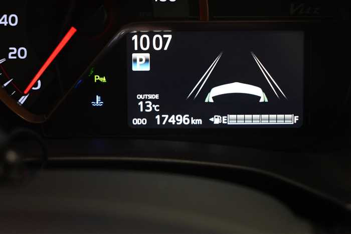 2018 Toyota Vitz DBA-NSP130 (UW-695cb8f5d99bd)[28]