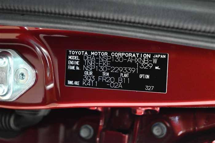 2018 Toyota Vitz DBA-NSP130 (UW-695cb8f5d99bd)[29]