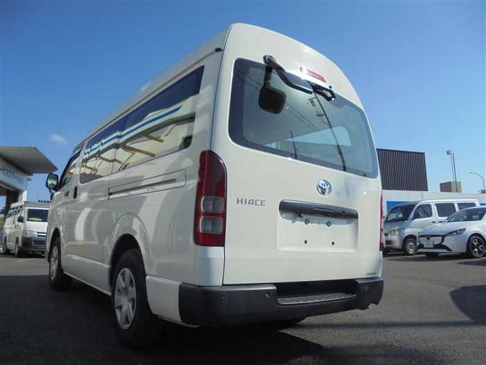 2021 Toyota Hiace Van TRH200K (UW-69771e2bab12c)[2]