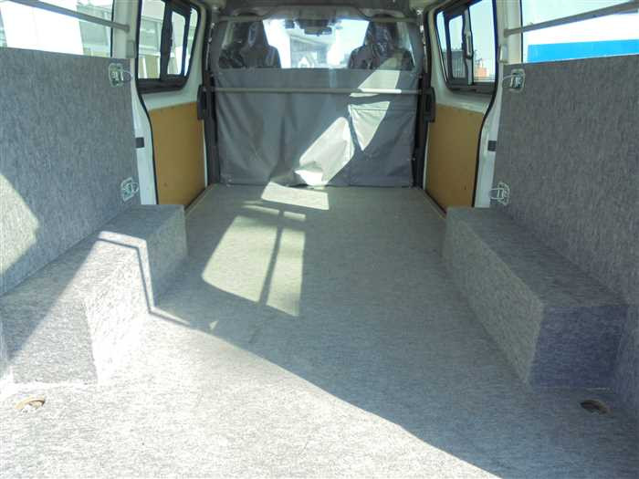 2021 Toyota Hiace Van TRH200K (UW-69771e2bab12c)[14]