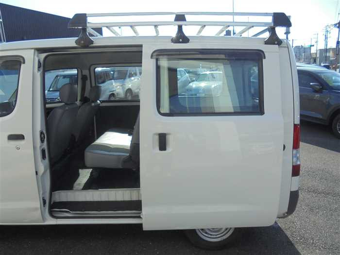 2019 Toyota Townace Van S412M (UW-69ad0007457c9)[14]
