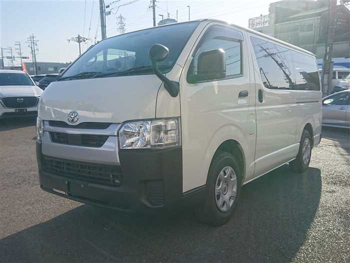 2022 Toyota Hiace Van TRH200V (UW-69ad0013cf369)[0]