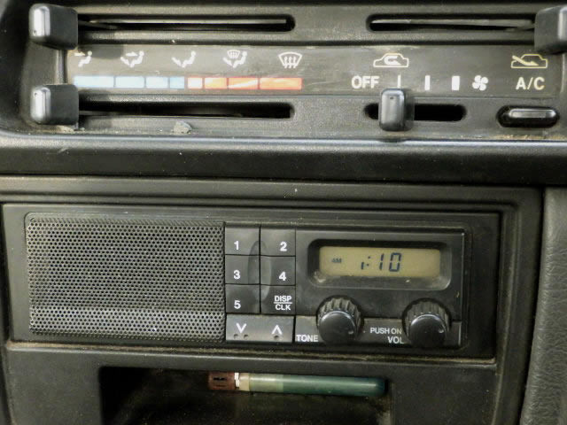 1993 Suzuki Carry Truck DC51T (UW-697c224524d47)[11]