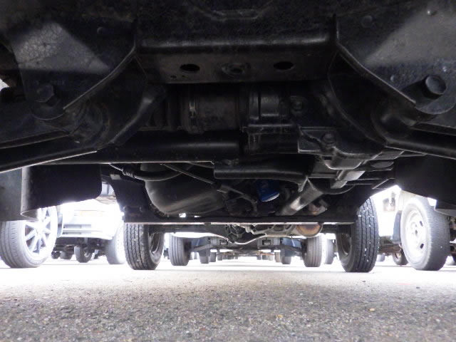 2001 Daihatsu Hijet Truck S210P (UW-694defff2b70e)[25]