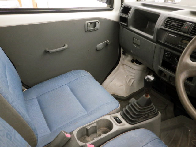 1999 Mitsubishi Minicab Truck U62T (UW-694cb7161572d)[8]