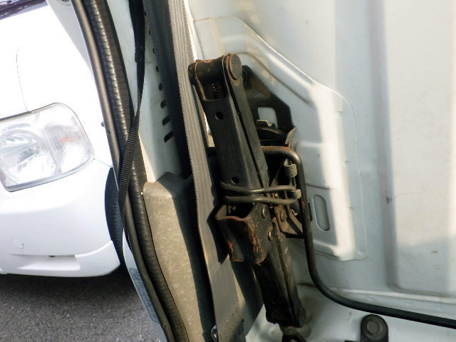 1999 Mitsubishi Minicab Truck U62T (UW-694cb7161572d)[19]