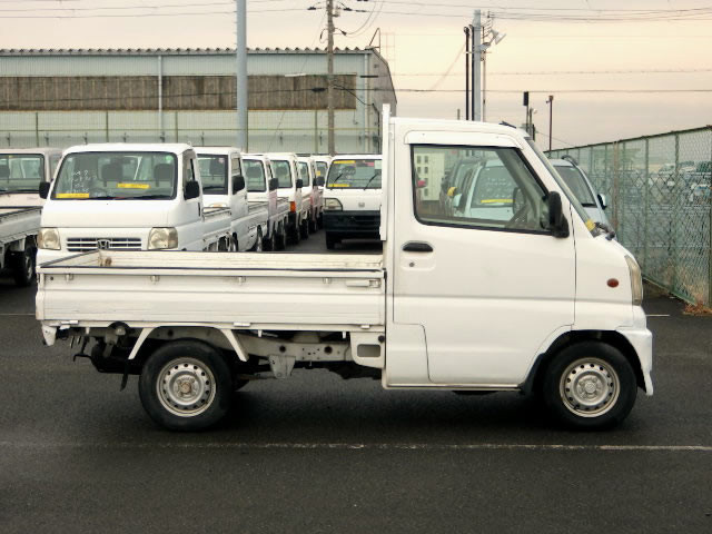 1999 Mitsubishi Minicab Truck U62T (UW-694cb7161572d)[2]