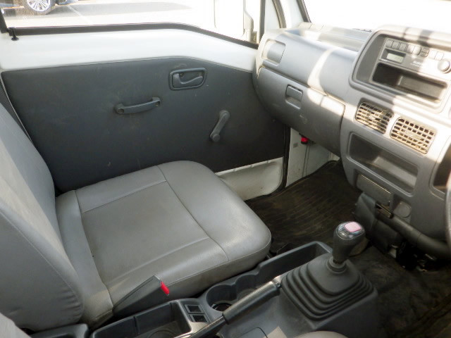 2000 Subaru Sambar TT2 (UW-69699a421ceea)[8]