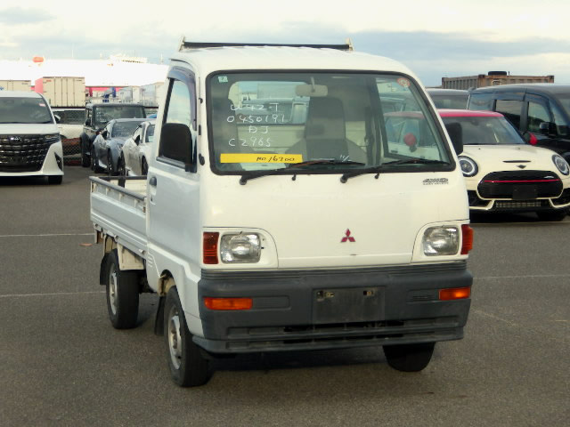 1997 Mitsubishi Minicab Truck U42T