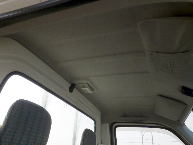 2001 Honda Acty Truck HA7 (UW-694dfb400e42f)[16]