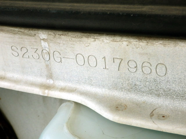 2000 Daihatsu Atrai S230V (UW-6944f373cac5e)[25]