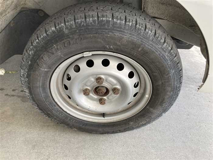 2014 Daihatsu Hijet Truck EBD-S510P (UW-69b27926ddb9b)[9]