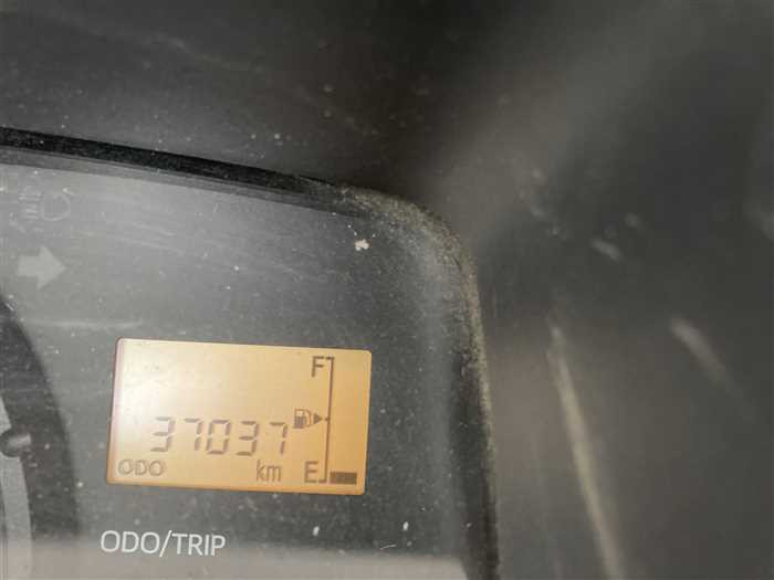 2014 Daihatsu Hijet Truck EBD-S510P (UW-69b27926ddb9b)[17]