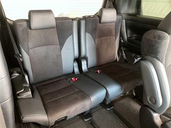 2022 Toyota Alphard 3BA-AGH30W (UW-6981ac4b46f76)[11]