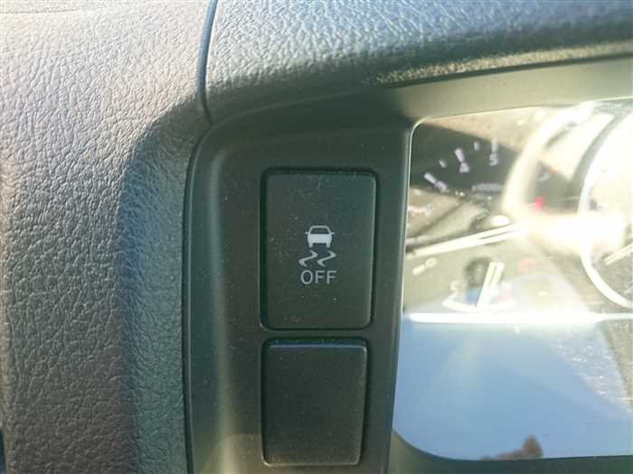 2020 Toyota Hiace Van TRH200V (UW-69ad000753cb0)[25]