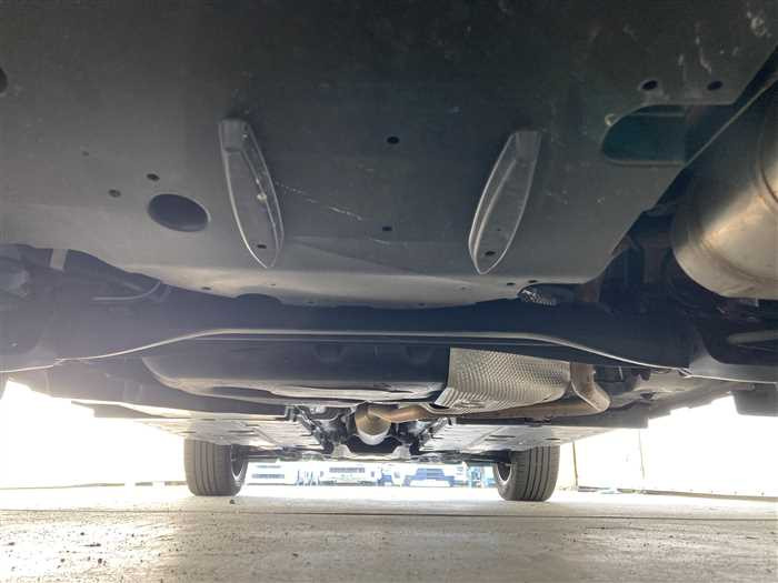 2022 Toyota Yaris Cross 6AA-MXPJ10 (UW-6942690a43b28)[6]