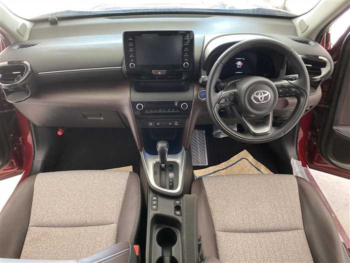 2022 Toyota Yaris Cross 6AA-MXPJ10 (UW-6942690a43b28)[16]
