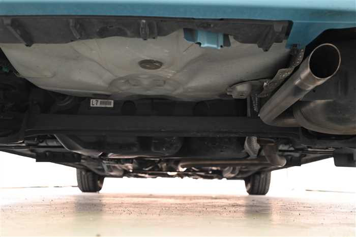 2015 Toyota Vitz DBA-NSP130 (UW-694cf60cf0aca)[4]