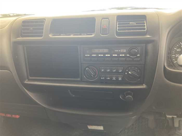 2017 Mazda Bongo Van DBF-SLP2V (UW-69b279283f3e5)[18]