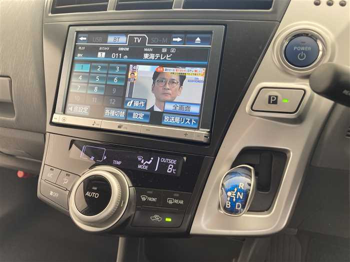 2013 Toyota Prius alpha DAA-ZVW41W (UW-695e10f067d62)[21]