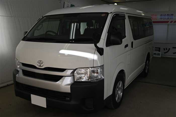 2021 Toyota Hiace Wagon 3BA-TRH214W (UW-695e11105a74a)[0]