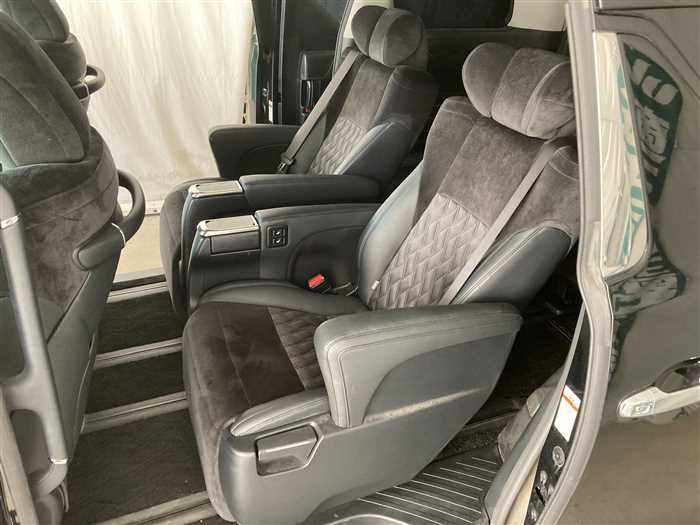 2015 Toyota Vellfire DBA-AGH30W (UW-694cf602289ca)[15]