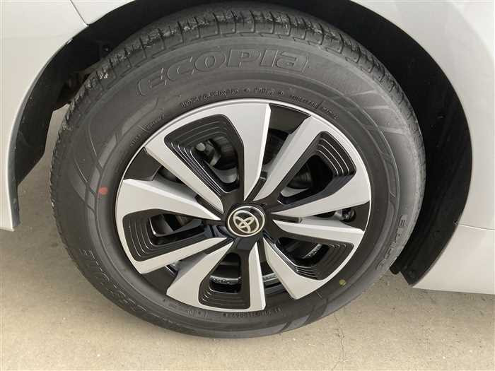 2021 Toyota Prius PHV 6LA-ZVW52 (UW-69ad00130fdb0)[8]