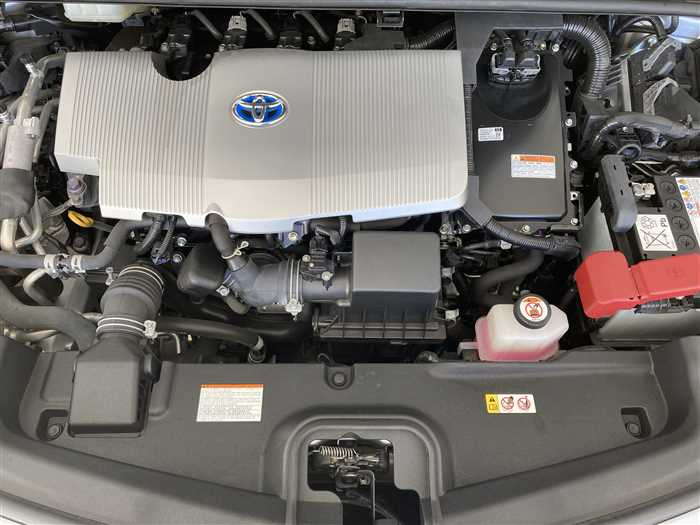 2021 Toyota Prius PHV 6LA-ZVW52 (UW-69ad00130fdb0)[24]