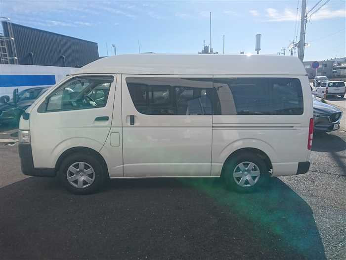 2019 Toyota Hiace Van TRH200K (UW-69ad001b67f54)[6]