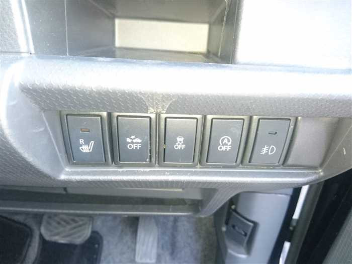 2015 Suzuki Hustler MR31S (UW-694660e3bd373)[25]