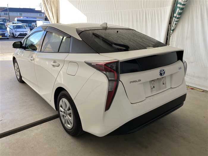 2018 Toyota Prius DAA-ZVW50 (UW-694660e4510f1)[3]