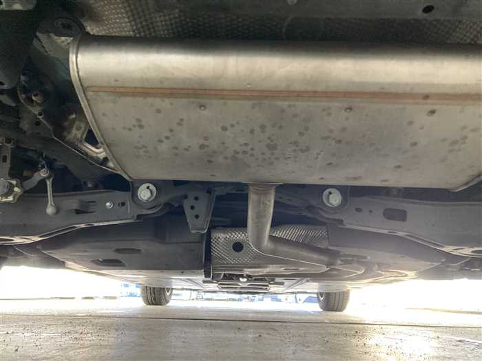 2018 Toyota Prius DAA-ZVW50 (UW-694660e4510f1)[6]