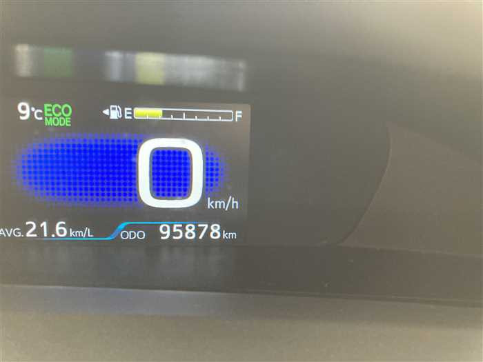 2018 Toyota Prius DAA-ZVW50 (UW-694660e4510f1)[23]